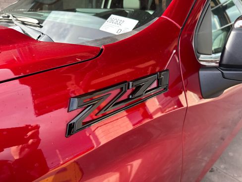 New 2026 Chevrolet Silverado 1500 LTZ w/ LTZ Premium Package image 9