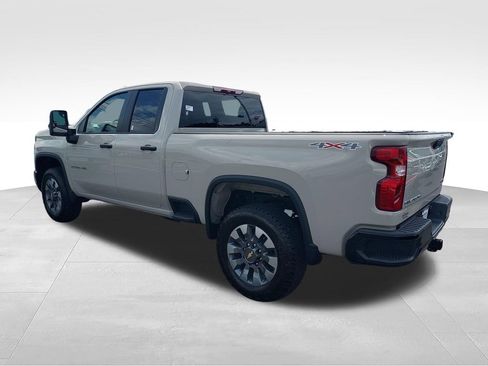 New 2026 Chevrolet Silverado 2500 Custom w/ Custom Value Package AWD/4WD image 3