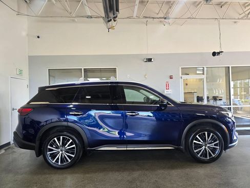 Certified 2025 INFINITI QX60 Sensory AWD/4WD image 4