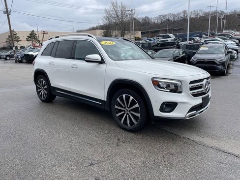 Used 2022 Mercedes-Benz GLB 250 4MATIC image 6