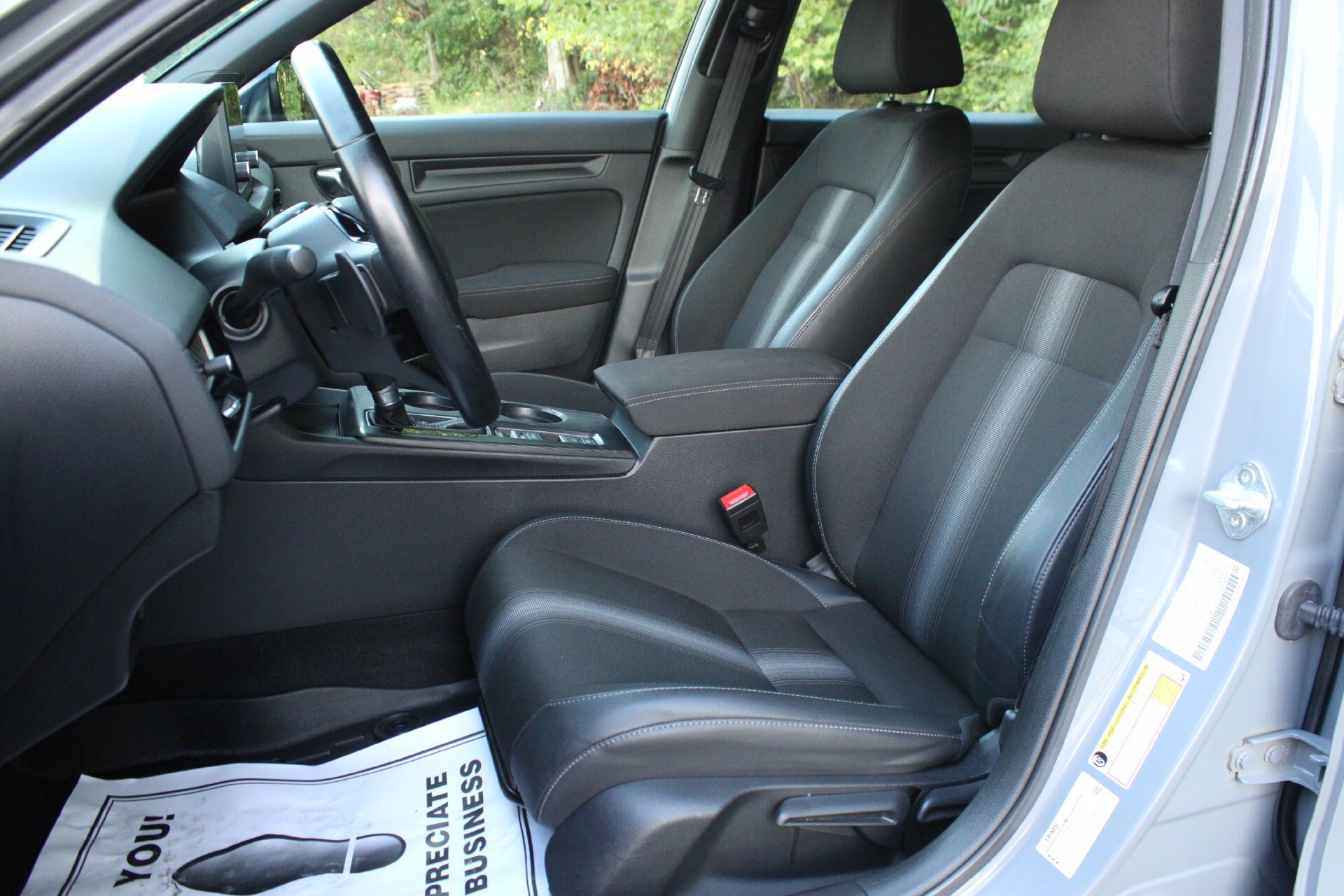 Used 2025 Honda Civic Sport image 13