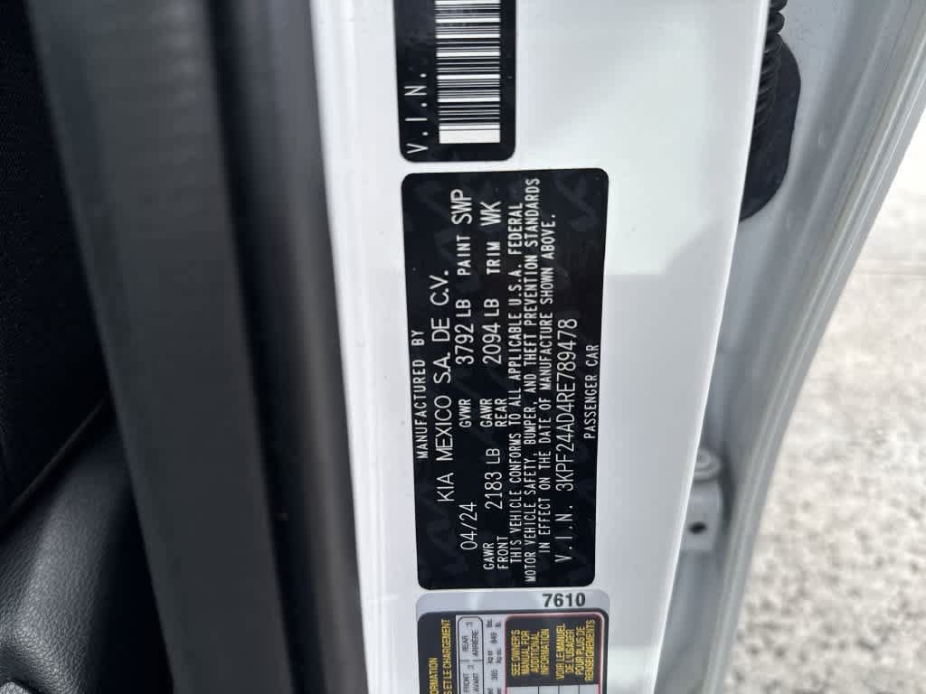 Used 2024 Kia Forte LXS FWD image 27