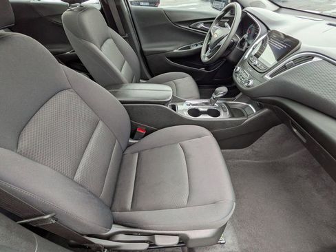 Used 2024 Chevrolet Malibu LT image 24