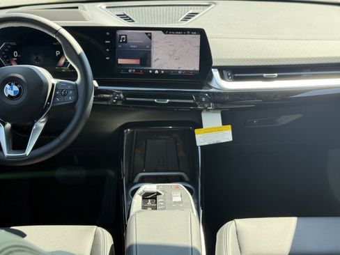 New 2026 BMW X2 xDrive28i w/ Technology Package image 24