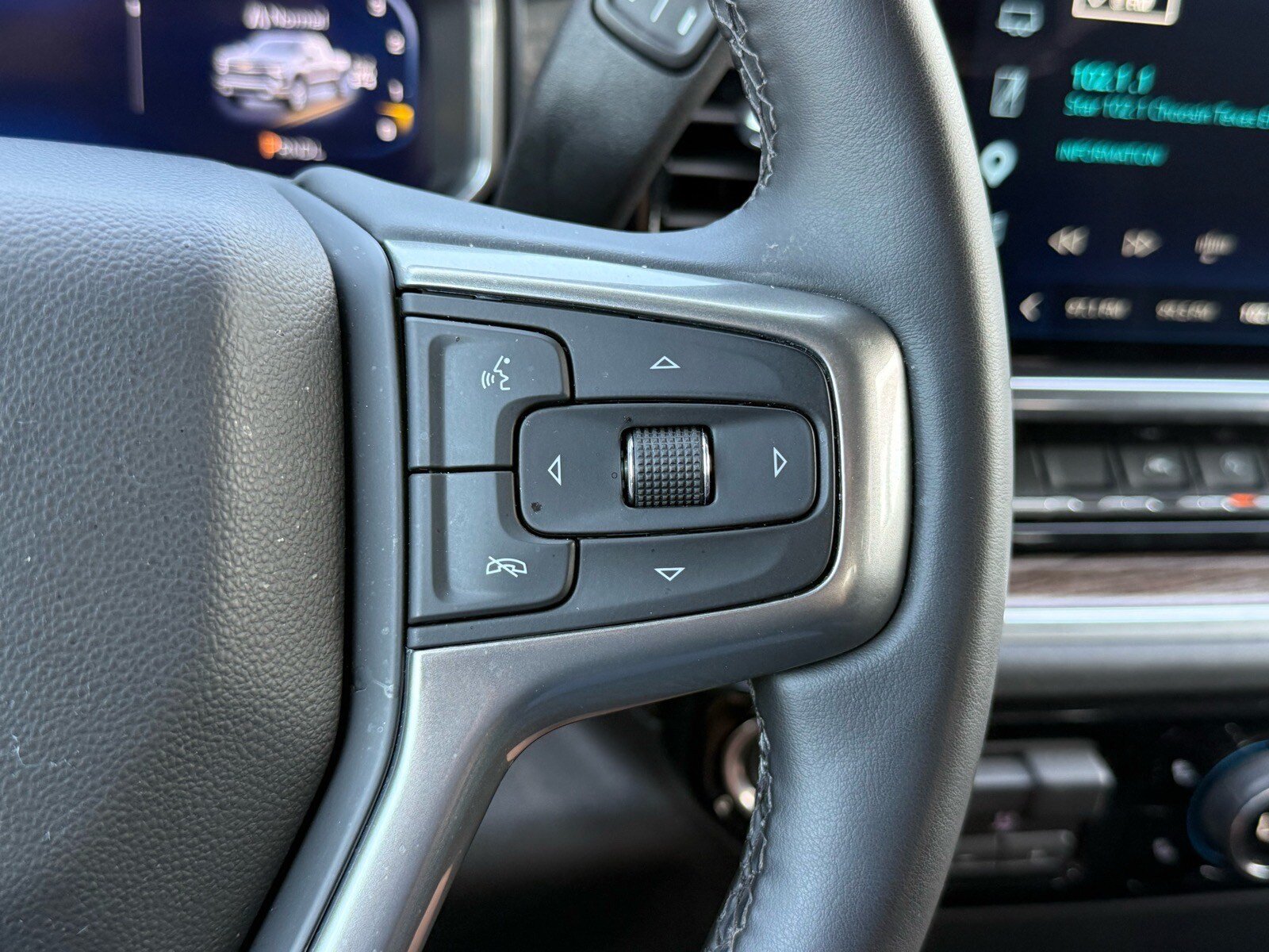 Used 2026 Chevrolet Silverado 1500 RST AWD/4WD image 16
