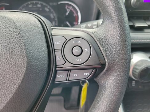 Used 2025 Toyota RAV4 LE image 20