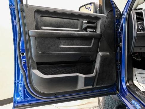 Used 2015 RAM 1500 Express AWD/4WD image 55