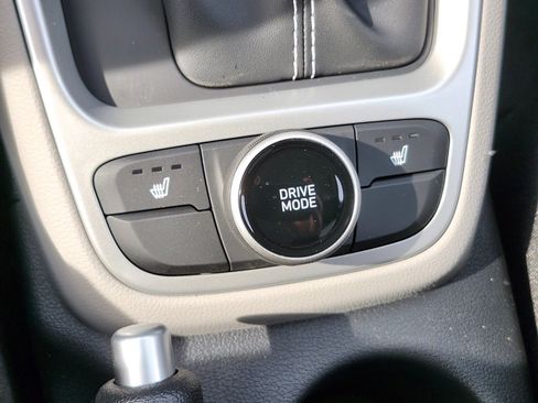 New 2026 Hyundai Venue SEL image 24