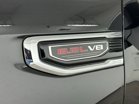 Used 2025 GMC Sierra 1500 Denali w/ Technology Package image 2