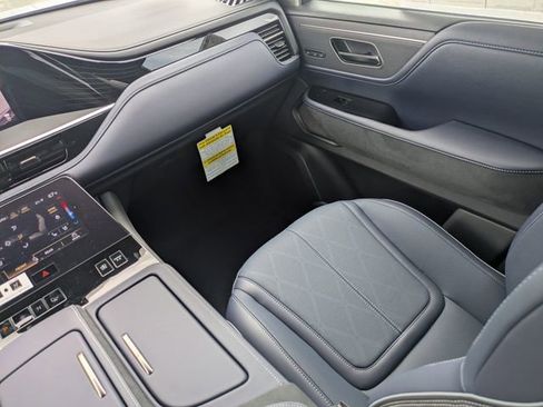 New 2026 INFINITI QX80 4WD w/ Sport Exterior Package image 17
