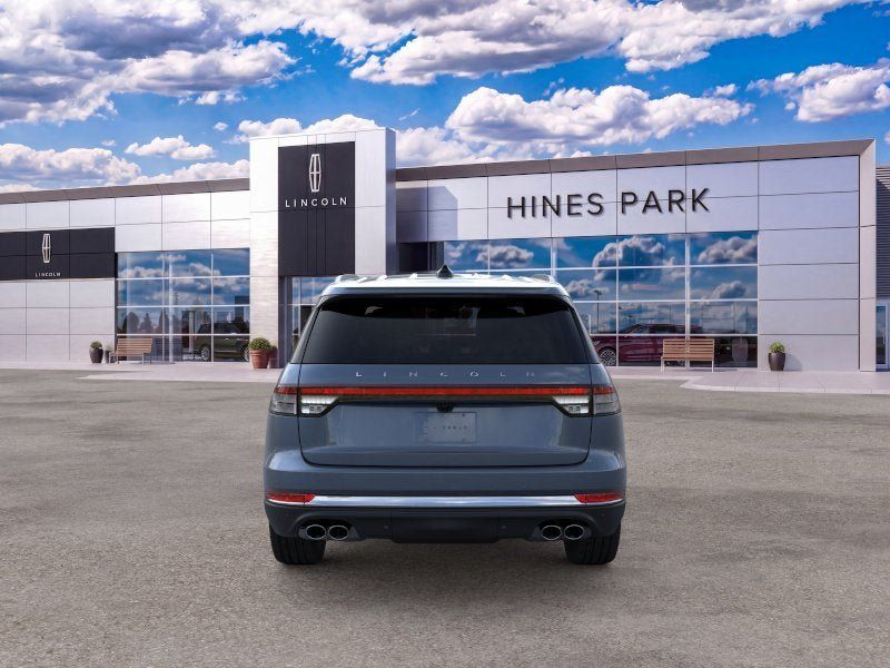 New 2026 Lincoln Aviator AWD image 5