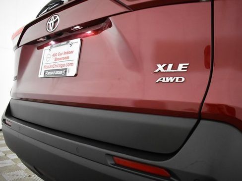 Used 2019 Toyota RAV4 XLE Premium image 37