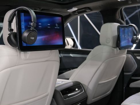 Used 2026 Cadillac Escalade V w/ LPO, ONYX Package image 53