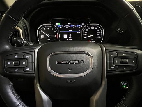 Used 2021 GMC Sierra 1500 Denali w/ Denali Ultimate Package image 30