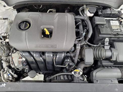 Used 2022 Kia Forte LXS w/ LXS Technology Package FWD image 30