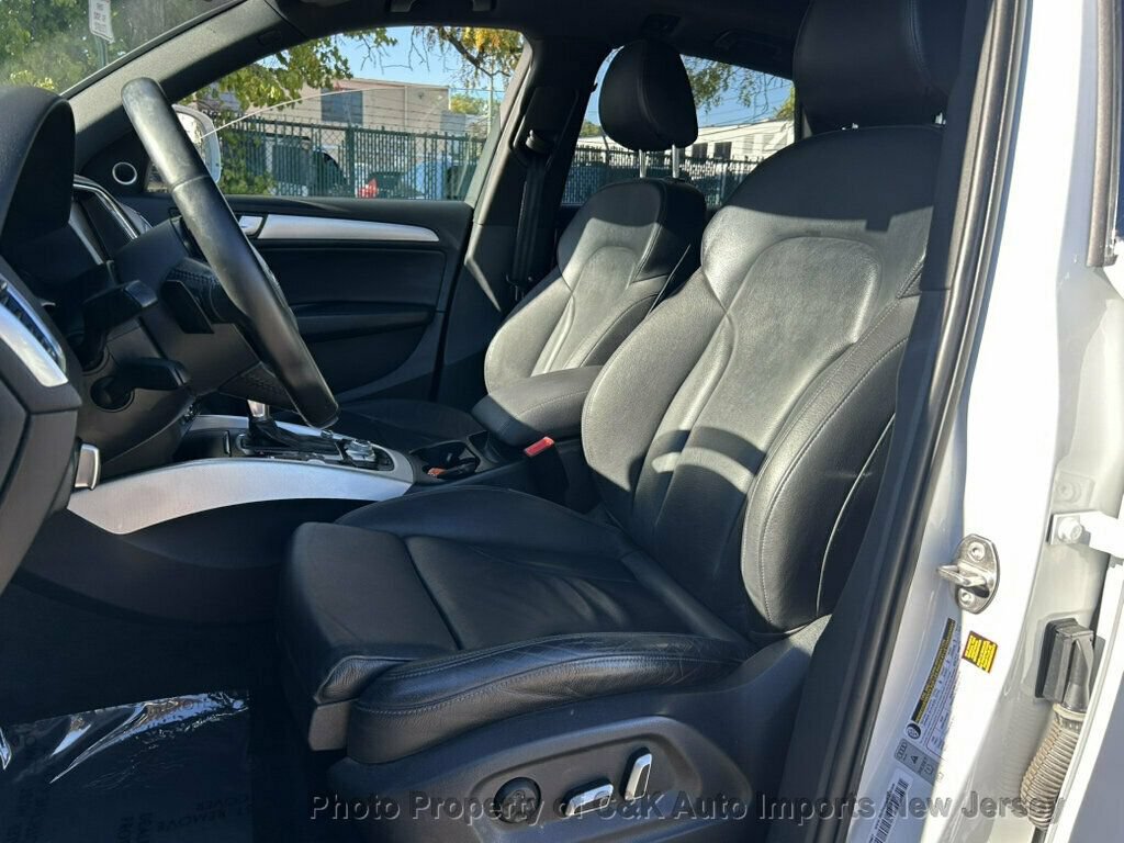 Used 2017 Audi Q5 2.0T Premium Plus w/ Technology Package AWD/4WD image 20