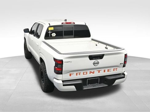 Used 2022 Nissan Frontier SV RWD image 20