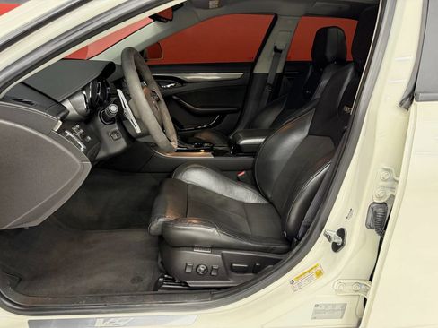 Used 2010 Cadillac CTS V image 22