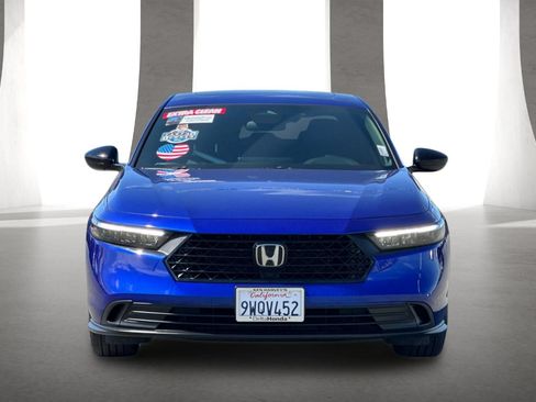 Used 2025 Honda Accord Sport image 9