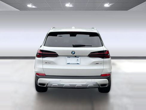 Used 2026 BMW X5 sDrive40i w/ Premium Package RWD image 10