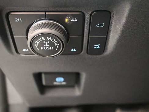 New 2026 Ford Expedition Tremor image 14