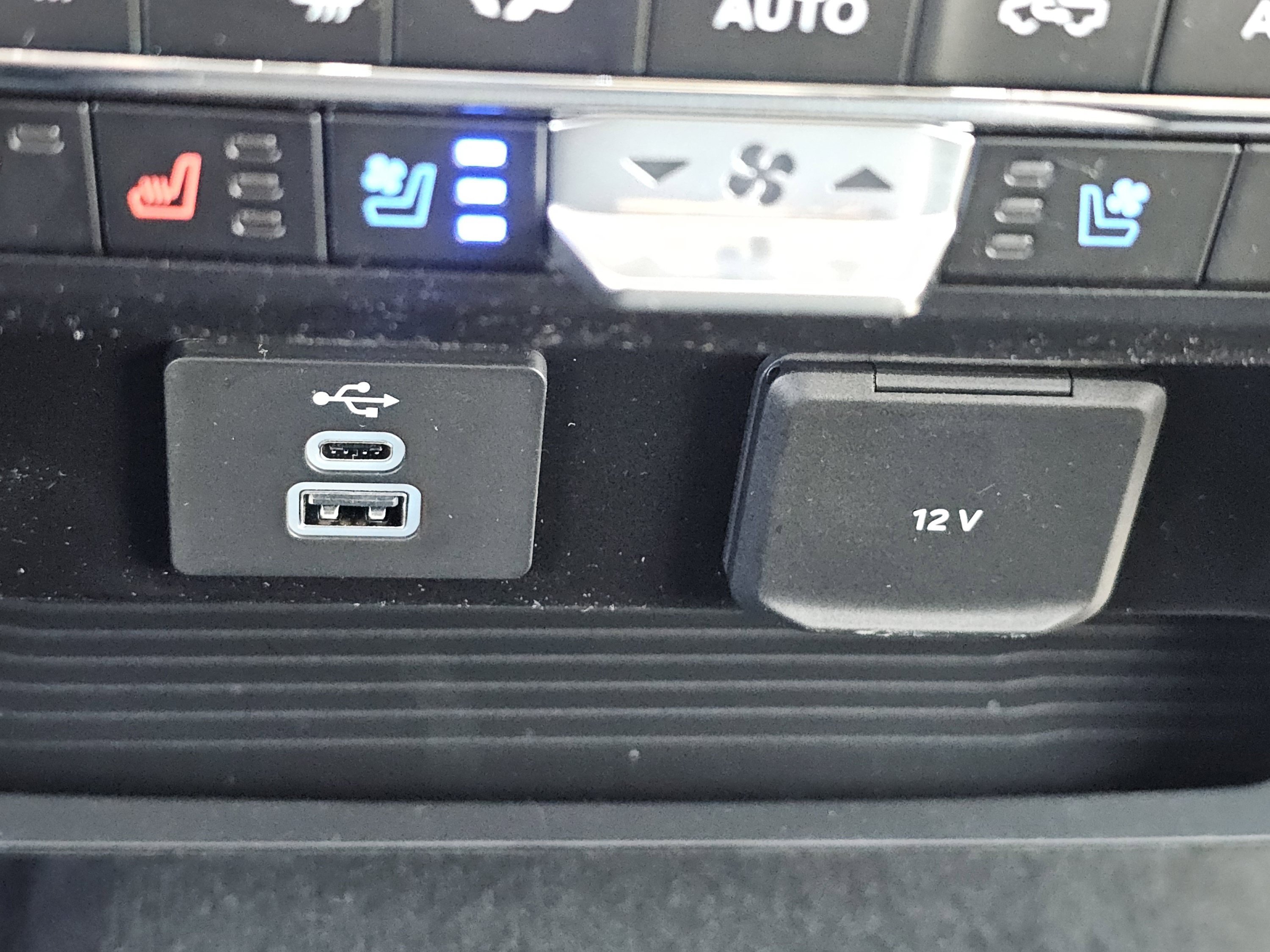 New 2026 Ford F350 Lariat AWD/4WD image 16