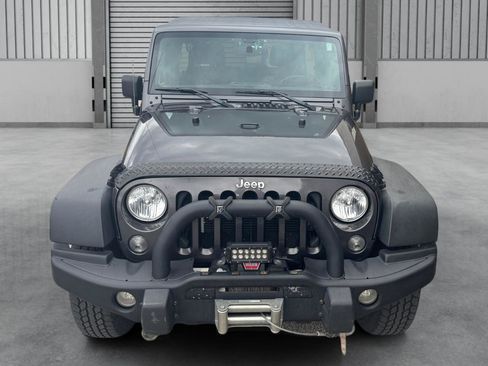 Used 2016 Jeep Wrangler Unlimited Sport w/ Connectivity Group image 33