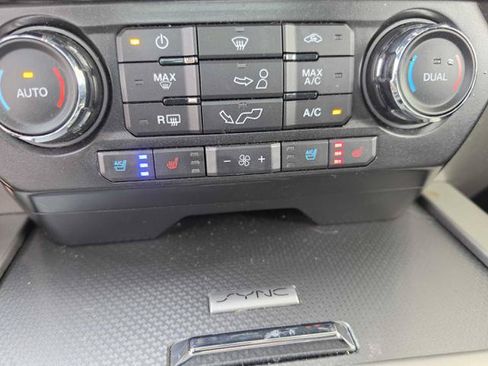 Used 2015 Ford F150 Lariat AWD/4WD image 25