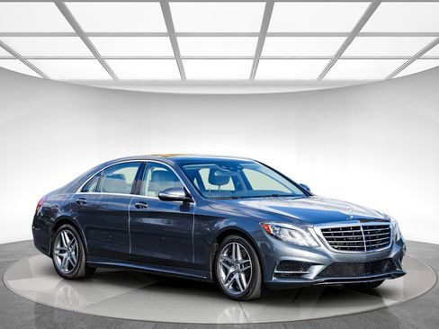 Certified 2017 Mercedes-Benz S 550 4MATIC Sedan image 5