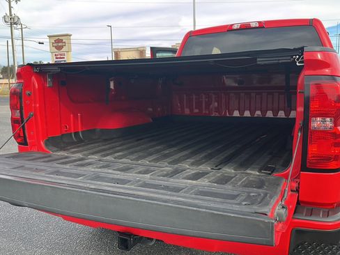 Used 2017 Chevrolet Silverado 1500 Custom w/ Custom Convenience Package image 29