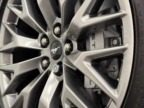 Used 2025 Ford Mustang GT Premium RWD image 7