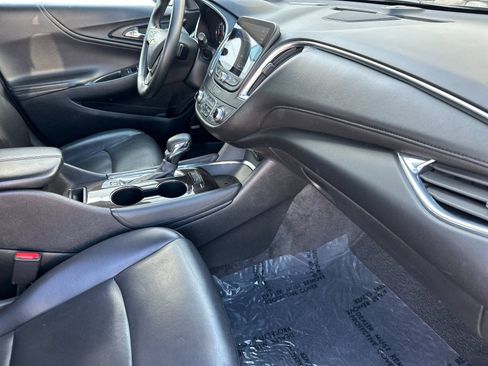 Used 2024 Chevrolet Malibu LT image 17