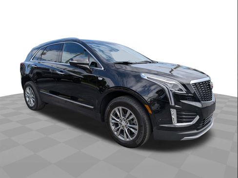 Certified 2023 Cadillac XT5 Premium Luxury w/ Technology Package FWD image 2