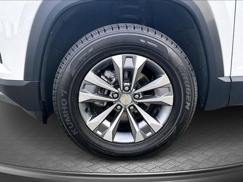 Used 2025 Chevrolet Equinox LT w/ Convenience Package II AWD/4WD image 31