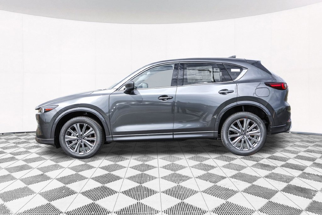 Used 2025 MAZDA CX-5 Signature AWD/4WD image 16
