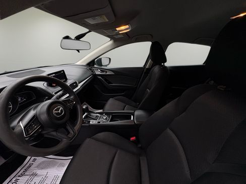 Used 2017 MAZDA MAZDA3 Sport image 13