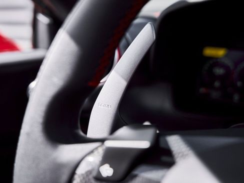 Used 2022 Ferrari F8 Tributo image 59