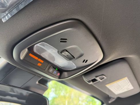 New 2026 Buick Envista Sport Touring w/ Convenience II Package FWD image 31