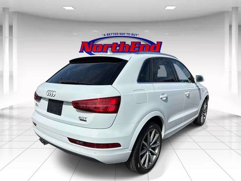 Used 2018 Audi Q3 2.0T Premium Plus w/ Premium Plus Package AWD/4WD image 3