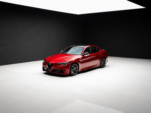 Used 2023 Alfa Romeo Giulia Quadrifoglio w/ Active Assist Plus Package RWD image 89