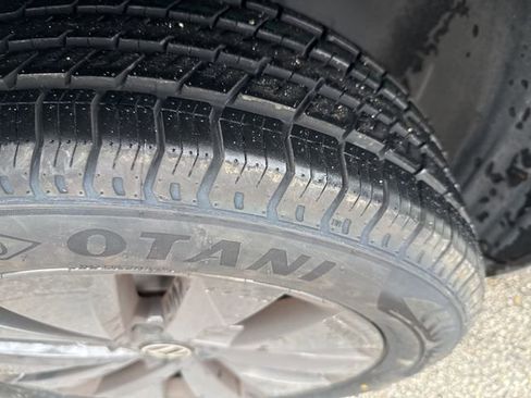 Used 2023 Volkswagen Taos S image 10