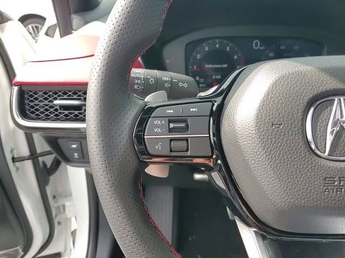 Used 2025 Acura ADX A-Spec image 17