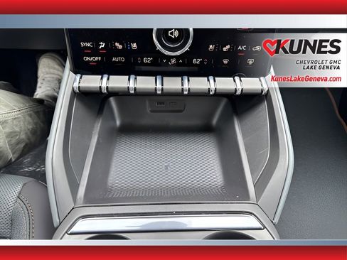 New 2026 GMC Terrain AT4 w/ Convenience Package III image 26