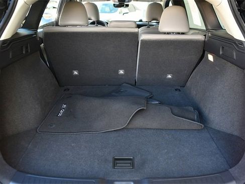 Used 2023 INFINITI QX50 Luxe image 32