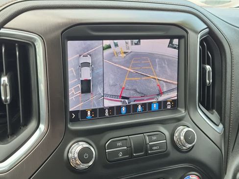 Used 2020 GMC Sierra 2500 AT4 w/ AT4 Premium Package AWD/4WD image 15