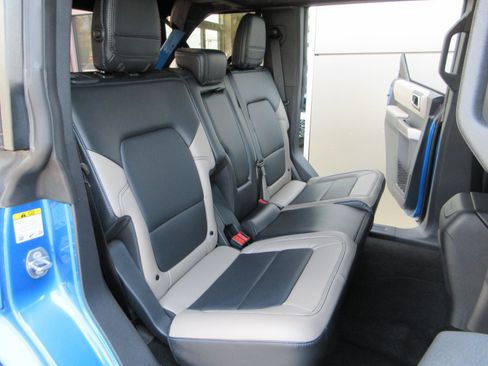 Used 2023 Ford Bronco Wildtrak AWD/4WD image 19