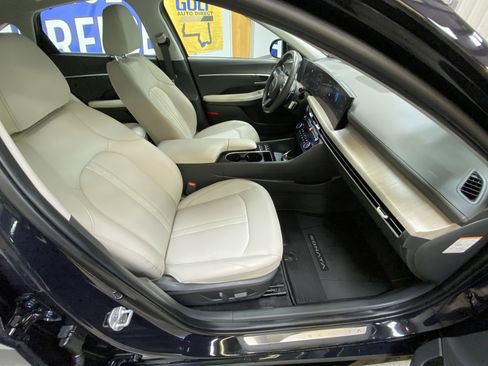 Used 2025 Hyundai Sonata Limited image 27