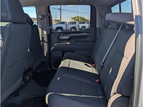 New 2026 GMC Sierra 1500 SLE w/ Preferred Package AWD/4WD image 12