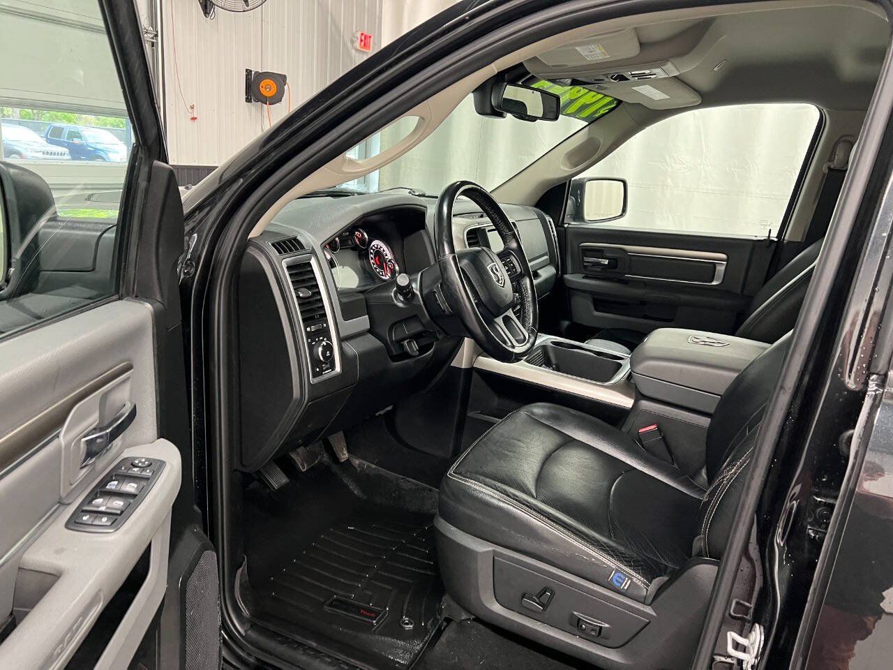 Used 2018 RAM 1500 Big Horn AWD/4WD image 7