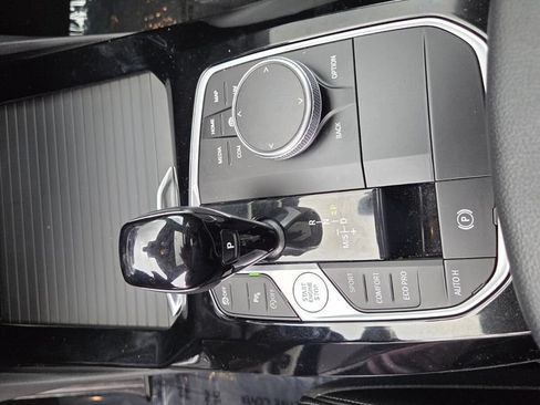 Used 2024 BMW X3 sDrive30i w/ Convenience Package RWD image 31